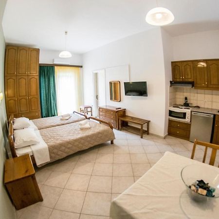 Kiones Sidari Exterior foto